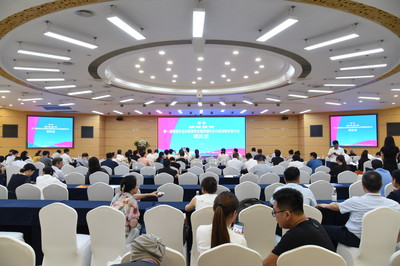 喜報 我院榮獲“首批西部社會辦醫標桿醫院”稱號并獲授牌